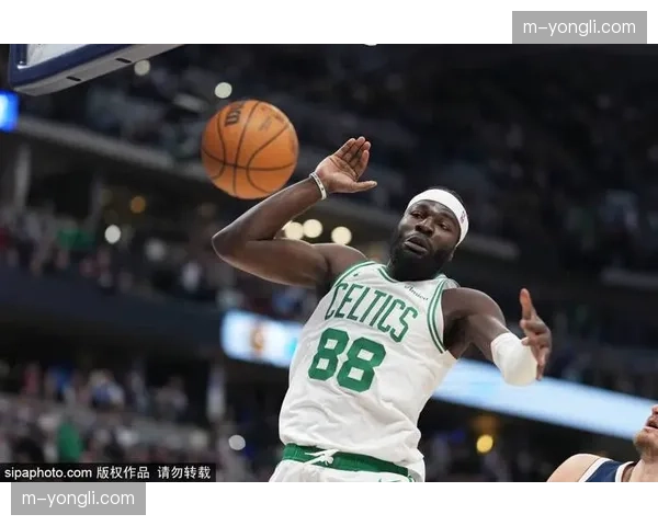 掘金主场103-84大胜凯尔特人，约基奇统治内线